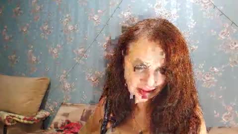 Snapshot of sweetest555 chatting on 10/23/25, 04:50 ReturnTo Eden online show from 10/23/25, 04:50