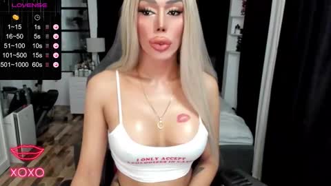 CANDACE online show from 10/16/25, 06:31