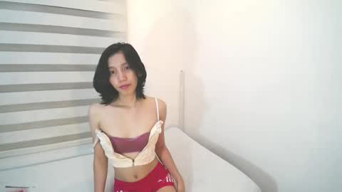 Snapshot of sweetestcelest chatting on 04/28/26, 02:38 Celest online show from 04/28/26, 02:38