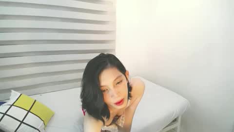 Snapshot of sweetestcelest chatting on 05/03/26, 12:05 Celest online show from 05/03/26, 12:05
