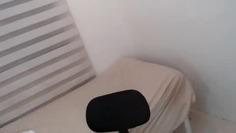 Snapshot of sweetestcelest chatting on 05/14/26, 02:40 Celest online show from 05/14/26, 02:40