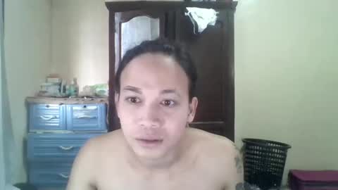 Snapshot of sweeteverdeen chatting on 11/10/25, 02:10 sweetkatniss online show from 11/10/25, 02:10