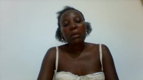 Snapshot of sweetfel chatting on 10/04/25, 09:57 sweetfel online show from 10/04/25, 09:57