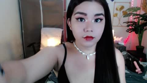 May online show from 04/12/26, 01:10