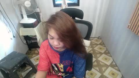 Snapshot of sweetgrace25 chatting on 02/17/25, 11:20 IM YOUR GRACE online show from 02/17/25, 11:20