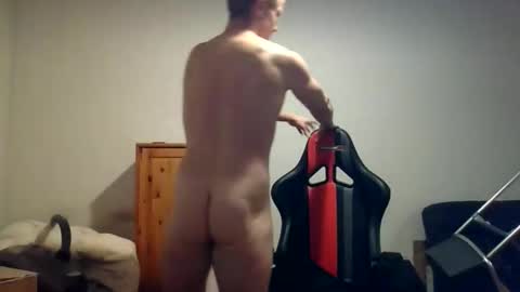 sweetguy8210 online show from 02/13/26, 04:58