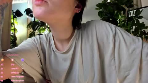 Kira online show from 02/25/25, 07:14