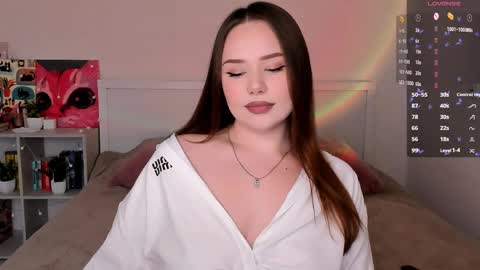 Snapshot of sweetie_candy_ chatting on 03/27/26, 01:55 Hannah online show from 03/27/26, 01:55