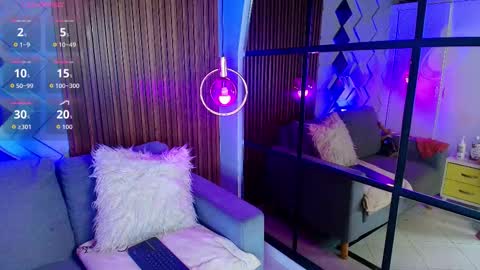 Snapshot of sweetie_foxxxx chatting on 10/16/25, 11:11 violeta online show from 10/16/25, 11:11