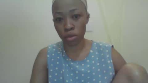 sweetie_jamila online show from 04/28/26, 09:47