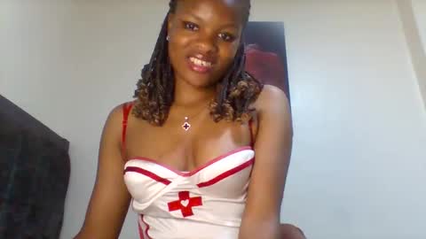 sweetie lee online show from 11/29/25, 02:14