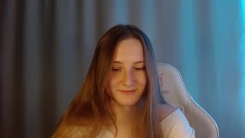 Snapshot of sweetie_lover chatting on 01/31/26, 09:24 Annie online show from 01/31/26, 09:24