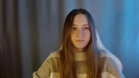 Snapshot of sweetie_lover chatting on 02/16/26, 08:38 Annie online show from 02/16/26, 08:38