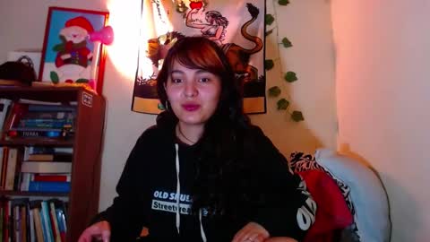 Snapshot of sweetie_maryy chatting on 12/16/24, 04:13 Maria  my insta sweetie maryy   online show from 12/16/24, 04:13