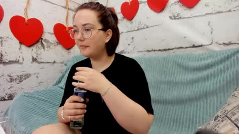 ROZZY online show from 05/08/26, 01:33