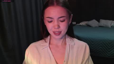 Snapshot of sweetieee_kira chatting on 04/10/26, 03:12 sweetieee_kira online show from 04/10/26, 03:12