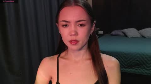 Snapshot of sweetieee_kira chatting on 04/21/26, 03:02 sweetieee_kira online show from 04/21/26, 03:02