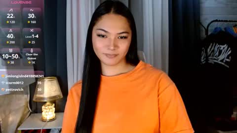 Snapshot of sweetiefox1 chatting on 01/17/26, 01:27 sweetiefox1 online show from 01/17/26, 01:27