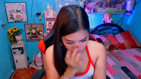 Snapshot of sweetienicole chatting on 01/16/25, 06:35 Nicole online show from 01/16/25, 06:35