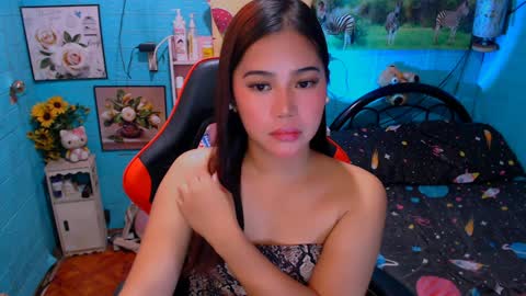 Snapshot of sweetienicole chatting on 01/23/25, 09:18 Nicole online show from 01/23/25, 09:18