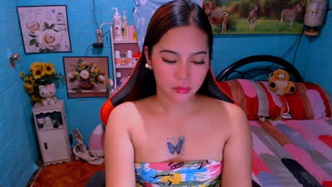 Snapshot of sweetienicole chatting on 01/29/25, 04:47 Nicole online show from 01/29/25, 04:47