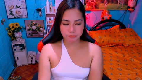 Snapshot of sweetienicole chatting on 02/08/25, 06:01 Nicole online show from 02/08/25, 06:01
