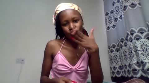 Snapshot of sweetkola1 chatting on 10/06/25, 08:56 sweetkola online show from 10/06/25, 08:56