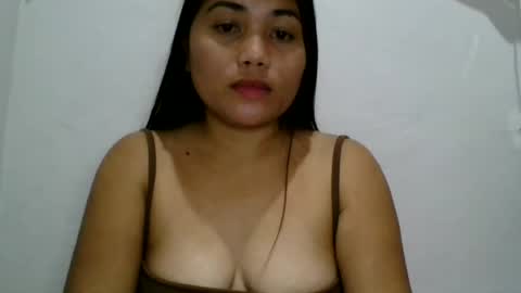 Snapshot of sweetlea26 chatting on 07/28/26, 10:32 sweetlea26 online show from 07/28/26, 10:32