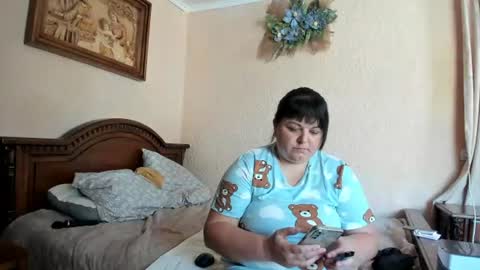Snapshot of sweetlenaandnatalia chatting on 08/05/26, 06:38 SweetLenaandNatalia online show from 08/05/26, 06:38
