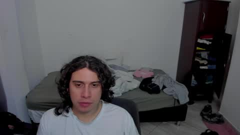 Lian online show from 05/05/26, 01:02