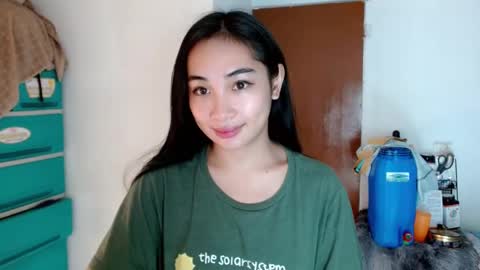 Lilly online show from 01/05/25, 03:22