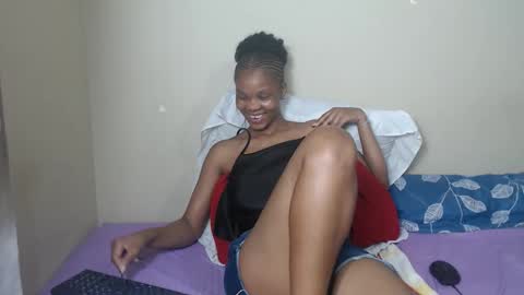 sweetlipss_ online show from 12/14/25, 08:13