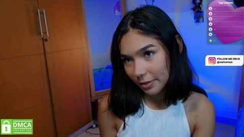 Snapshot of sweetlittlevenus chatting on 02/05/25, 10:51 Venus online show from 02/05/25, 10:51