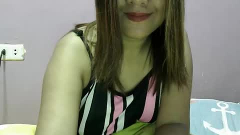 Snapshot of sweetliza20 chatting on 11/01/25, 12:12 Liz online show from 11/01/25, 12:12