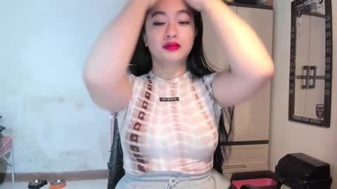 Zoe online show from 01/28/25, 12:57