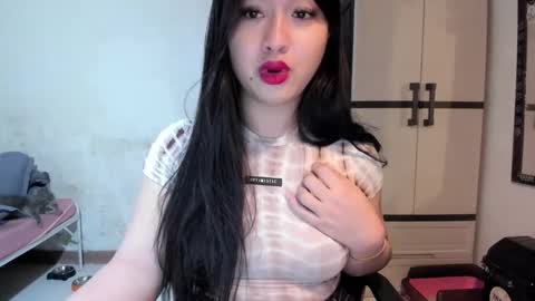 Zoe online show from 02/23/25, 09:48