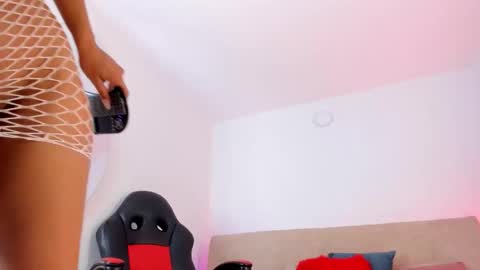 instagram sweetluna 0 online show from 11/10/25, 09:19