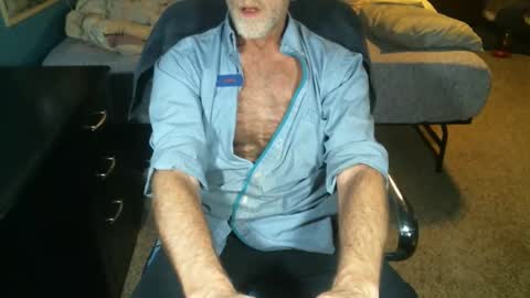 Snapshot of sweetman4a chatting on 11/21/25, 01:10 Michael online show from 11/21/25, 01:10