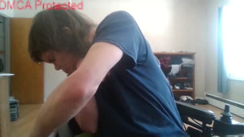 Snapshot of sweetman4u75 chatting on 02/11/26, 06:02 Sweet Man online show from 02/11/26, 06:02