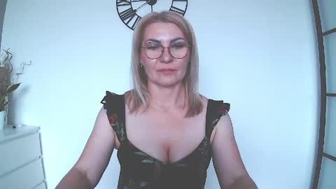 sweetmarthaaa online show from 05/11/26, 11:16