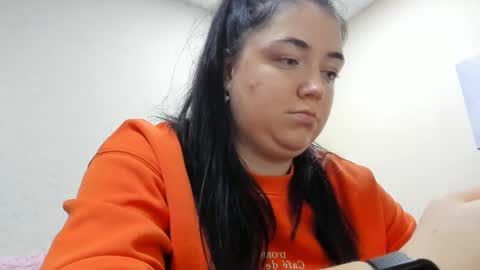 Snapshot of sweetmarylove chatting on 12/12/24, 09:40 sweetmarylove online show from 12/12/24, 09:40