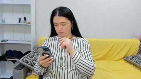 Snapshot of sweetmarylove chatting on 01/22/25, 09:24 sweetmarylove online show from 01/22/25, 09:24