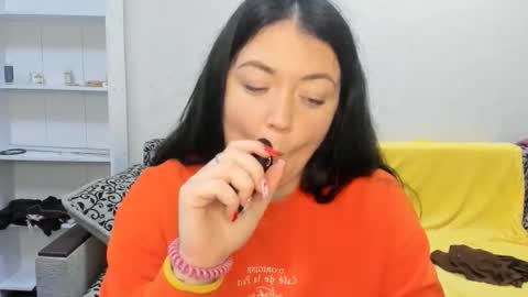 Snapshot of sweetmarylove chatting on 10/03/25, 09:28 sweetmarylove online show from 10/03/25, 09:28