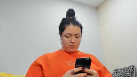 Snapshot of sweetmarylove chatting on 10/30/25, 11:11 sweetmarylove online show from 10/30/25, 11:11