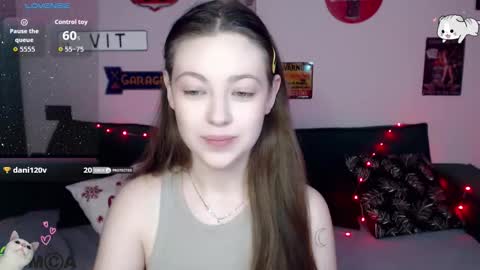 sweetmuffin88 online show from 12/19/25, 07:59