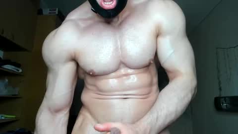 Snapshot of sweetmuscles_boy chatting on 03/09/25, 07:23 Lorenzo online show from 03/09/25, 07:23