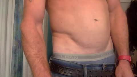 WeAim2PZzz online show from 01/08/25, 01:21