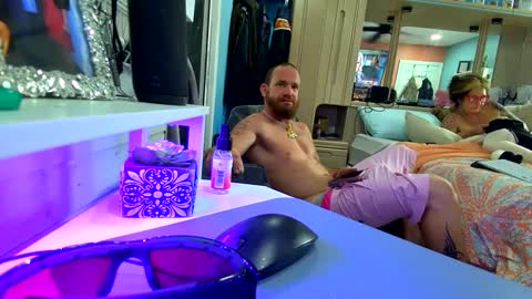 WeAim2PZzz online show from 02/18/25, 02:16