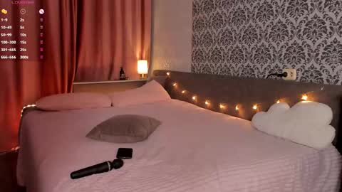 Nastya and Johnny online show from 10/22/25, 11:15