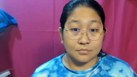 Snapshot of sweetpilipina88 chatting on 02/26/25, 12:27 MIA online show from 02/26/25, 12:27